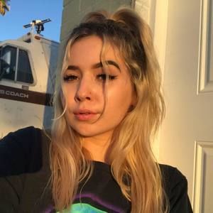 Meet your Posher, Stormi